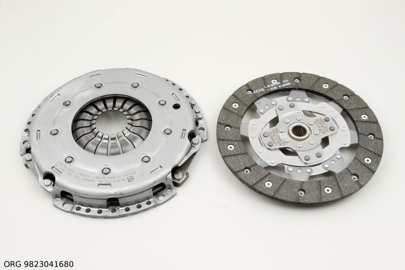 Kit d’embrayage d’origine PSA Citroën/Peugeot 1.6BlueHDi 6B.SK/MC – OEM 9823041680 – vue 1