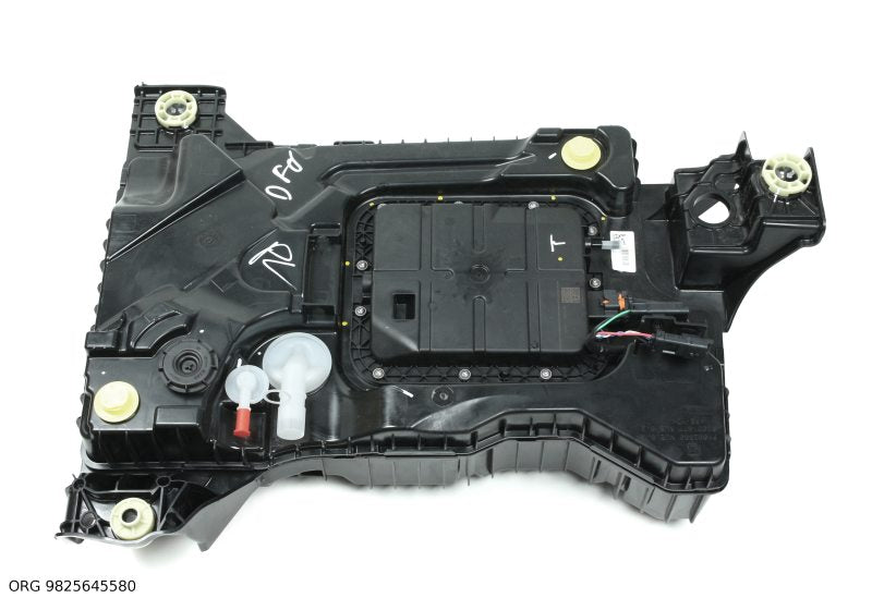 Réservoir d’AdBlue d’origine PSA Citroën/Peugeot C4 Picasso/3008 17- – OEM 9825645580 – vue 1
