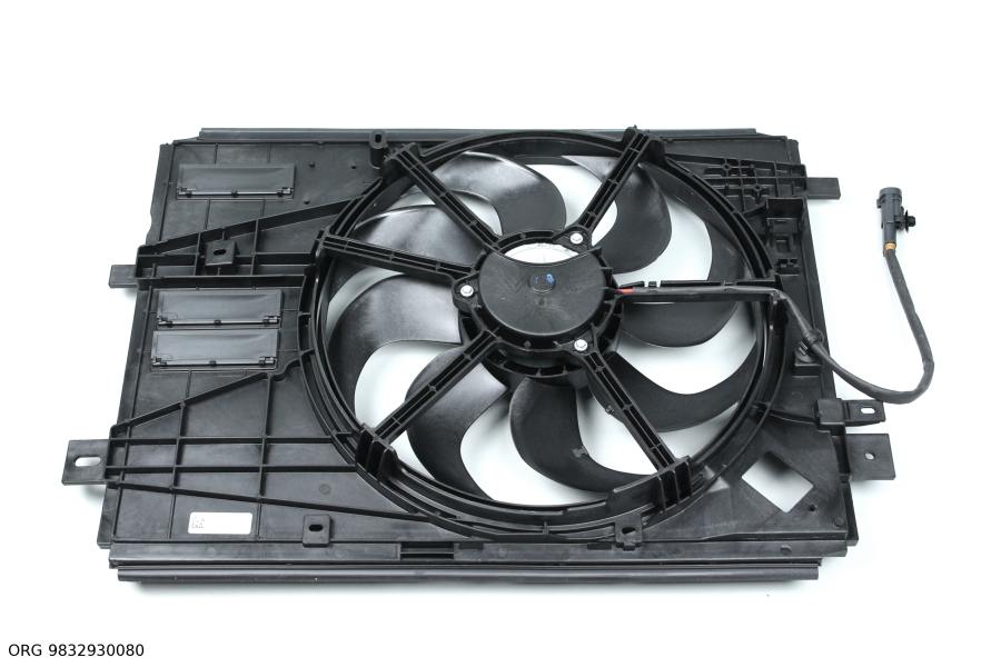 Ventilateur de radiateur d’origine PSA WENTYLATOR CHŁ.C BER 18- Z TUNELEM 140W – OEM 9832930080 – vue 4