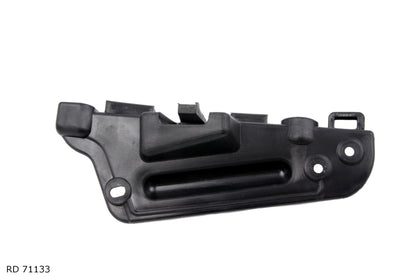 Agrafe de fixation de carrosserie — Renault Mégane à partir de 2002, pare-chocs arrière droit, carrosserie 4 portes — RD 71133 — vue 1