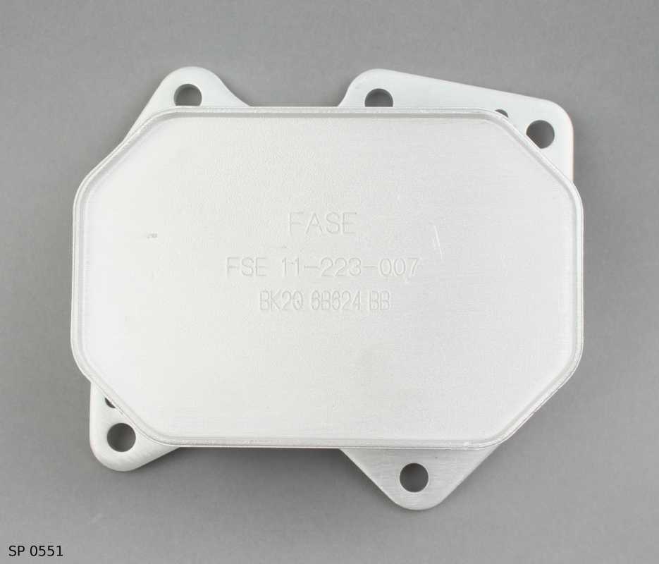 Échangeur de chaleur d’huile moteur — Citroën / Peugeot — 2.2 HDi — à partir de 2006 — SP 0551 — vue 4