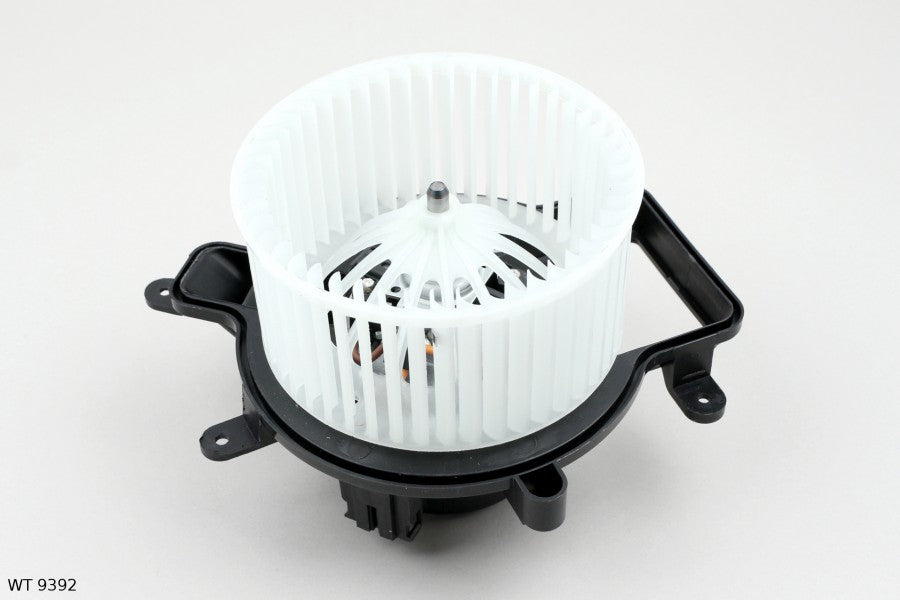 Pulseur d’air habitacle — Citroën DS5 / Peugeot 3008 et 5008 (2009 à 2016) — WT 9392 — vue 1