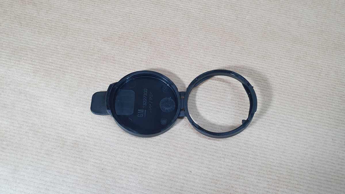 Bouchon de réservoir de lave-glace pour Opel Astra J Astra K — YQ00090780 — vue 2