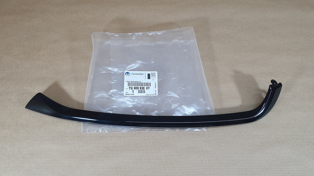 Baguette décorative de feu pour Citroën C3 Aircross — YQ009930XY — vue 1
