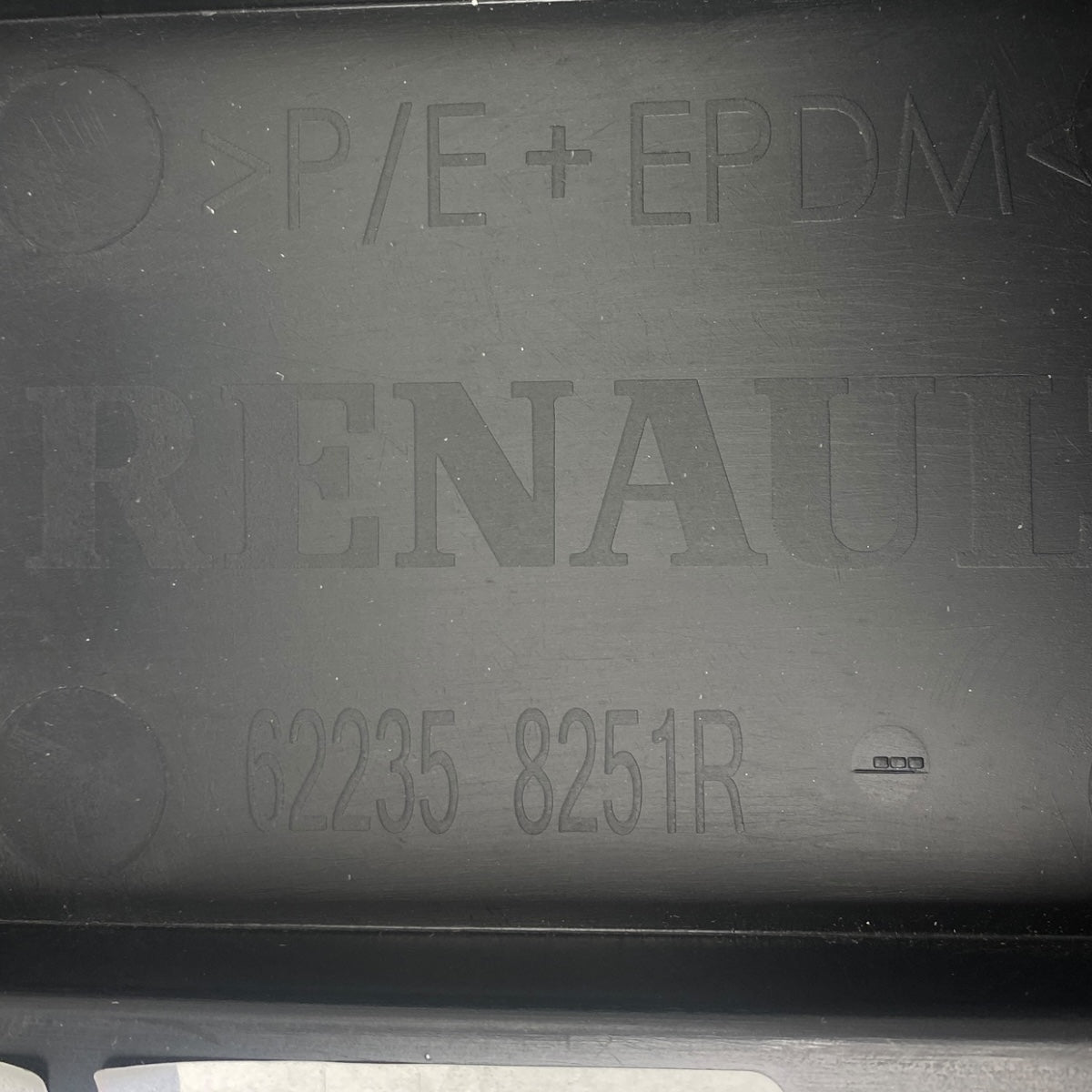 Pièce d'origine Protection sous moteur avant sous pare-chocs pour Renault Espace V 622358251R