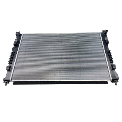 Pièce d'origine Radiateur moteur pour Renault Megane EV E-Tech 214105MZ0A