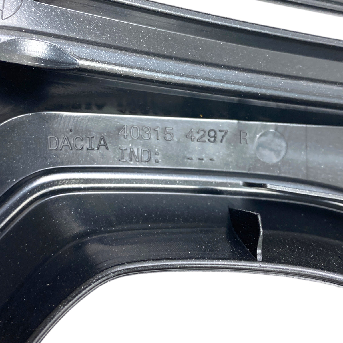 Pièce d'origine Enjoliveur de roue 16 pouces pour Dacia Dokker Lodgy Sandero II 403154297R
