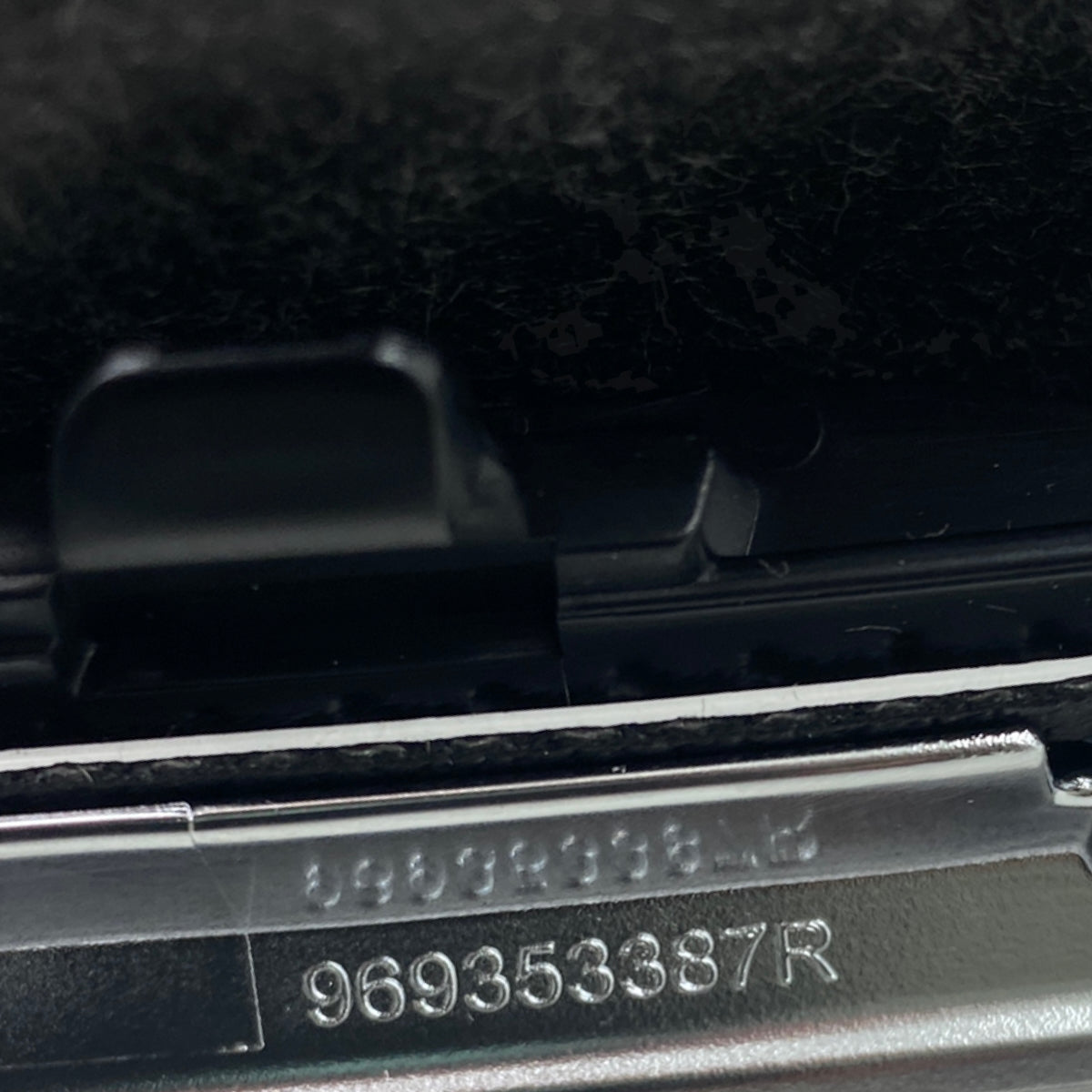 Pièce d'origine Soufflet et pommeau de levier de vitesse pour Renault Clio V 969353387R