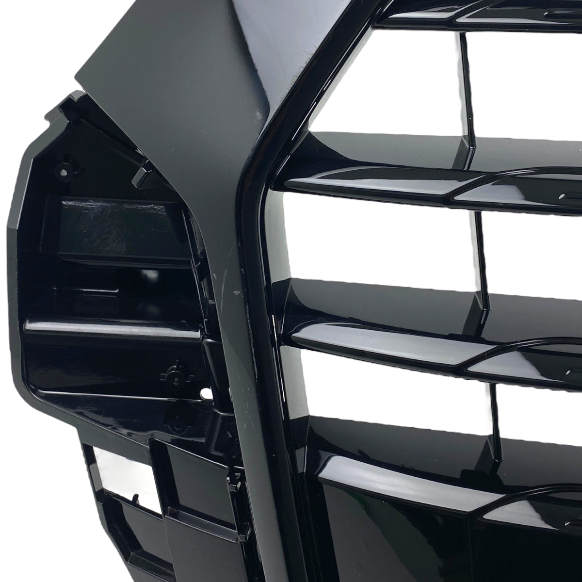 Pièce d'origine Calandre avant S line noire pour Audi Q3 8U restylé 8U0853653M