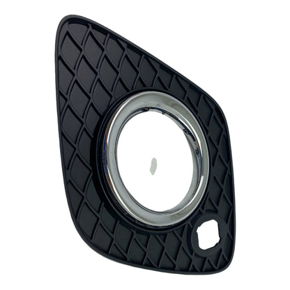 Pièce d'origine Grille de pare-chocs droite pour Mercedes X470 622565XA0A
