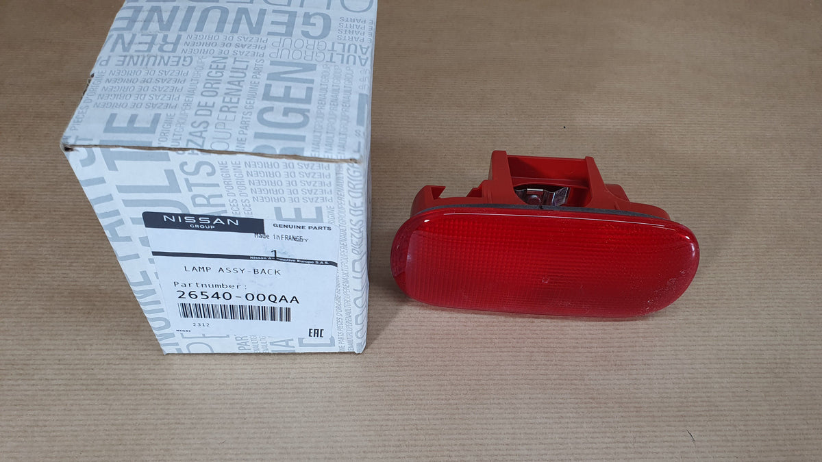 Feu stop d’origine pour Renault Master II — 2654000QAA — vue 1