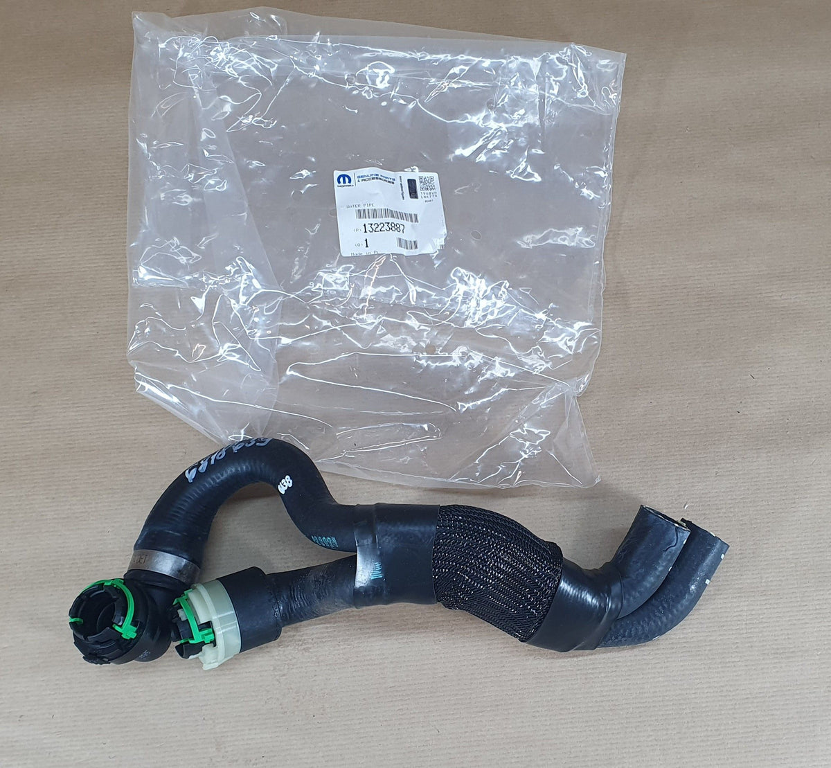 Durite de chauffage d’origine pour Opel Astra H — 13223887 — vue 1