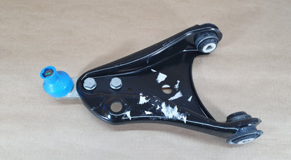 Bras de suspension côté gauche d’origine pour Renault Clio II — 8200942407 — vue 2