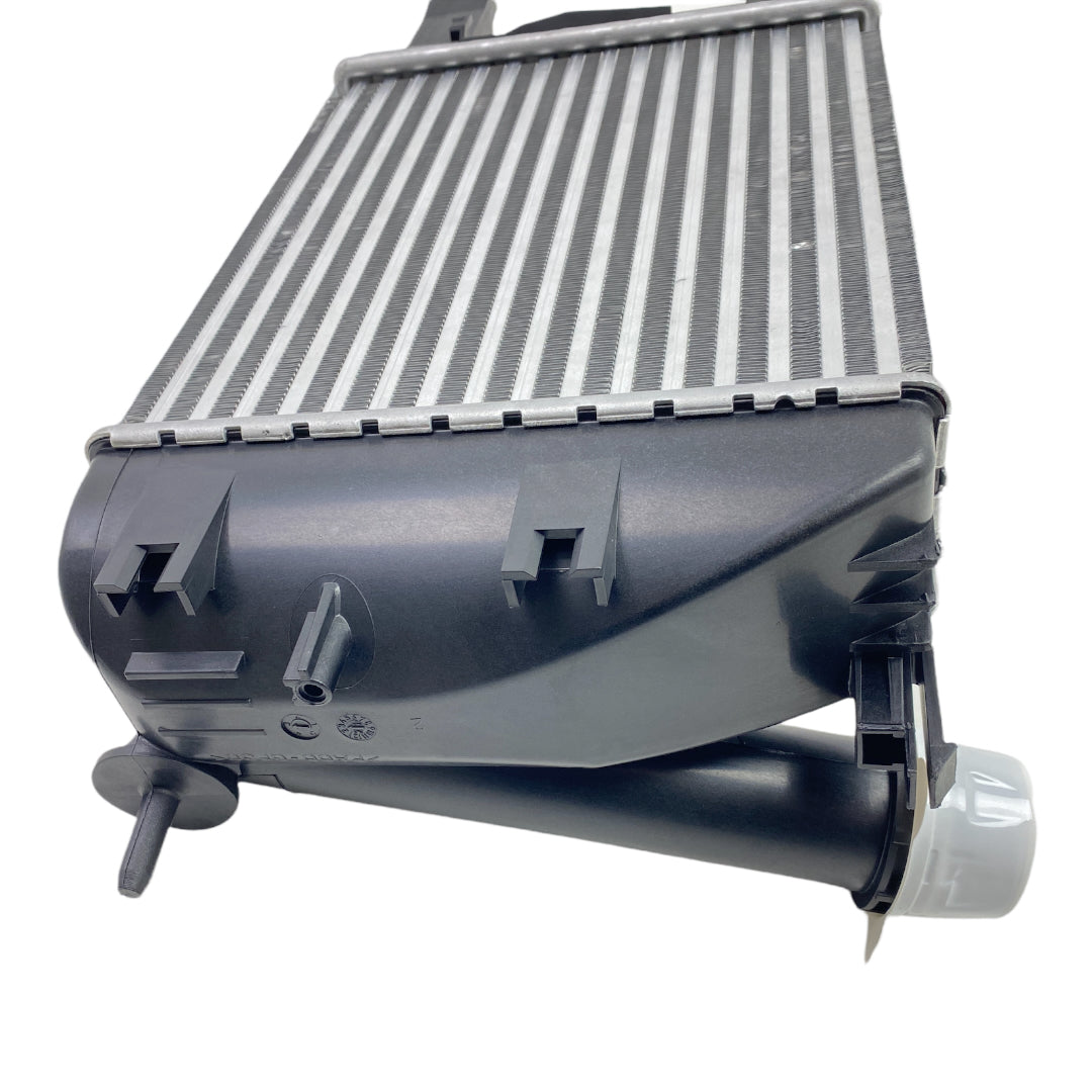 Pièce d'origine Échangeur d'air de suralimentation pour Renault Dacia 144965154R