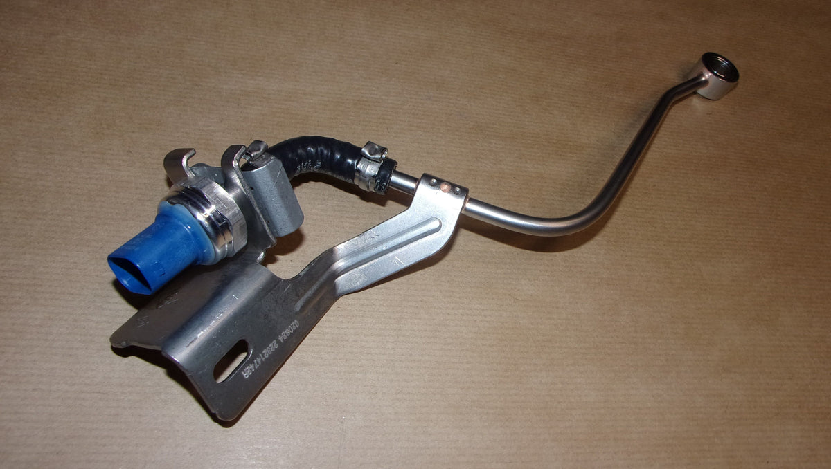 Capteur de pression des gaz d’échappement pour Renault Trafic III 1.6dCi — 223214742R — vue 1