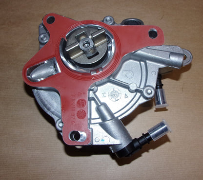 Pompe à vide pour Citroën C4 / C5(X7) / Peugeot 308 2.0HDi — 4565.80 — vue 2