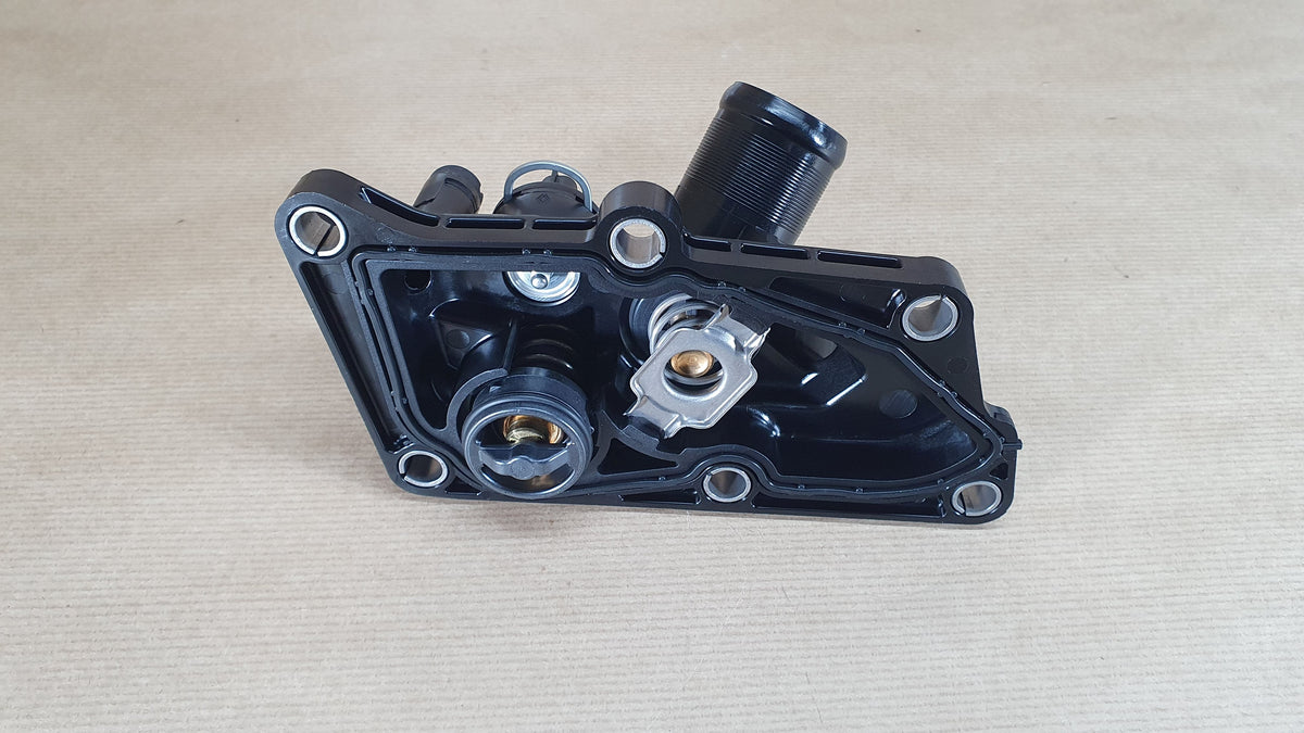 Boîtier de thermostat pour Renault Clio V 1.0TCe — 110610362R — vue 2