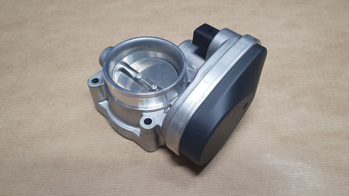 Boîtier papillon d’origine pour Renault Clio III 2.0 16V — 8200110994 AF — vue 1