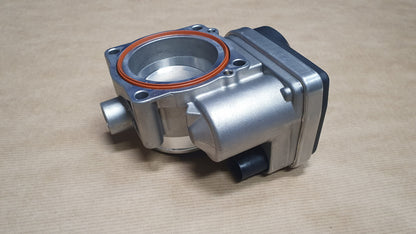 Boîtier papillon d’origine pour Renault Clio III 2.0 16V — 8200110994 AF — vue 2
