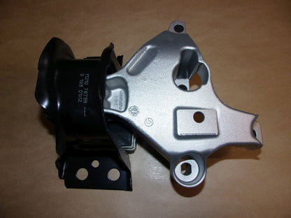 Support moteur pour Renault Kangoo II — 112107673R — vue 1
