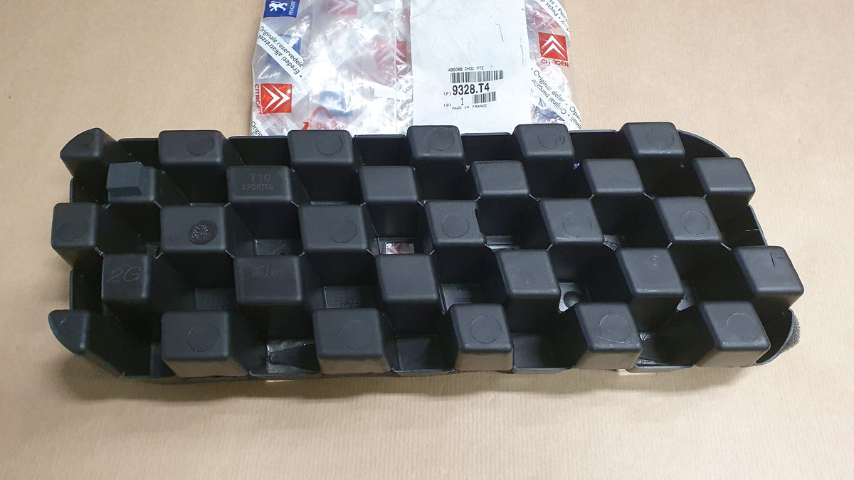 Isolant de porte avant, côté gauche pour Peugeot 206 — 9328.T4 — vue 1