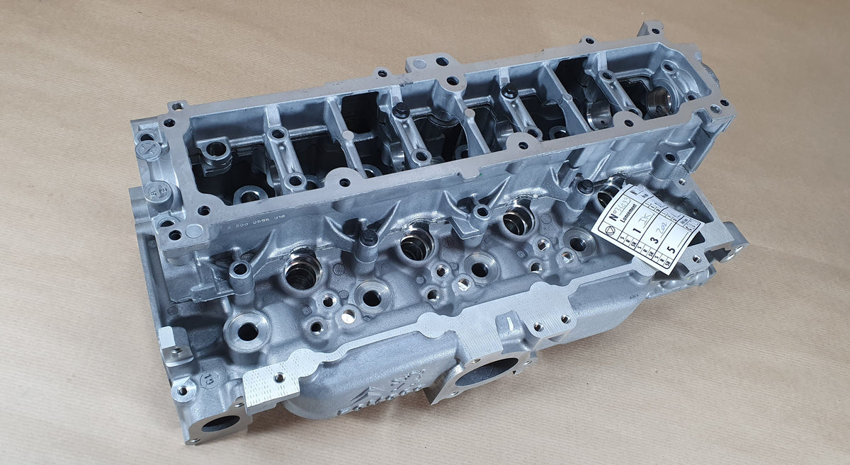 Culasse pour Citroën / Peugeot 1.6 HDi — 1682801880 — vue 2