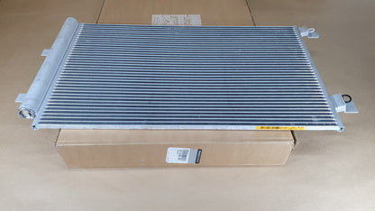 Condenseur de climatisation pour Citroën C2 / C3 II — 921004575R — vue 1