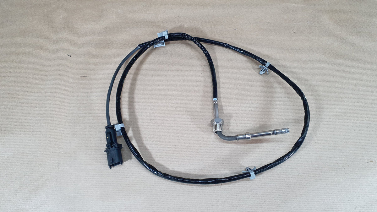 Capteur de température des gaz d’échappement pour Opel Corsa D 1.7Cdti — 55564270 — vue 1