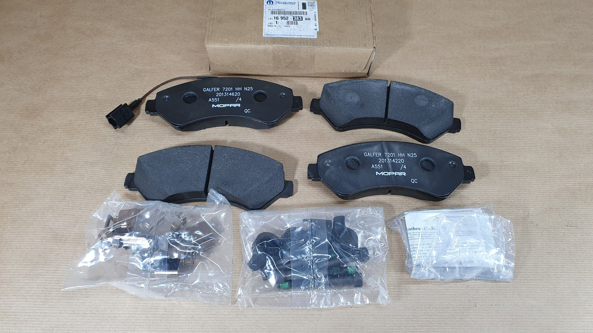 Plaquettes de frein avant pour Opel Movano-E — 1695238380 — vue 1