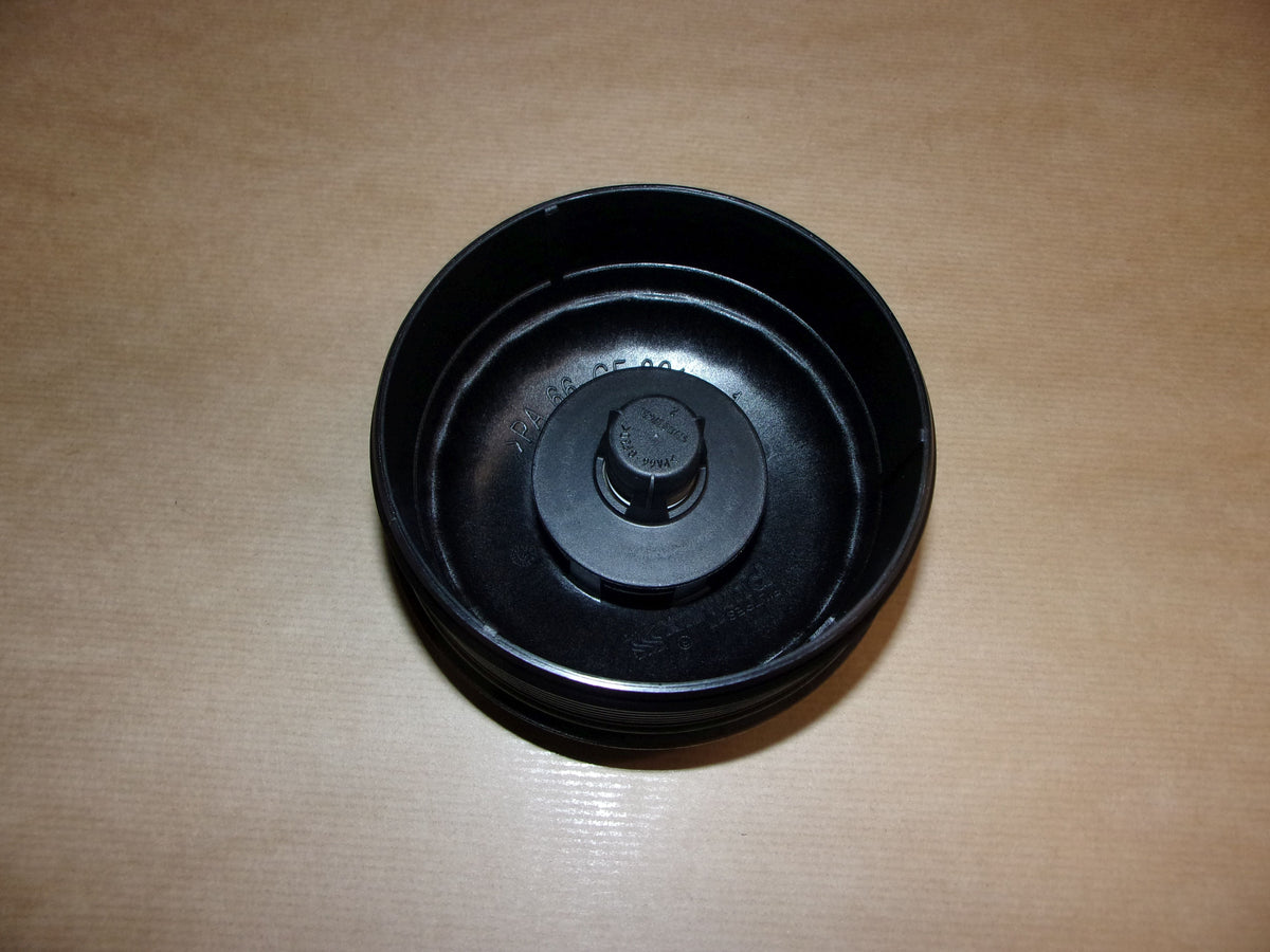 Couvercle de filtre à huile pour Renault Laguna I / II 2.2D — 7701048886 — vue 2