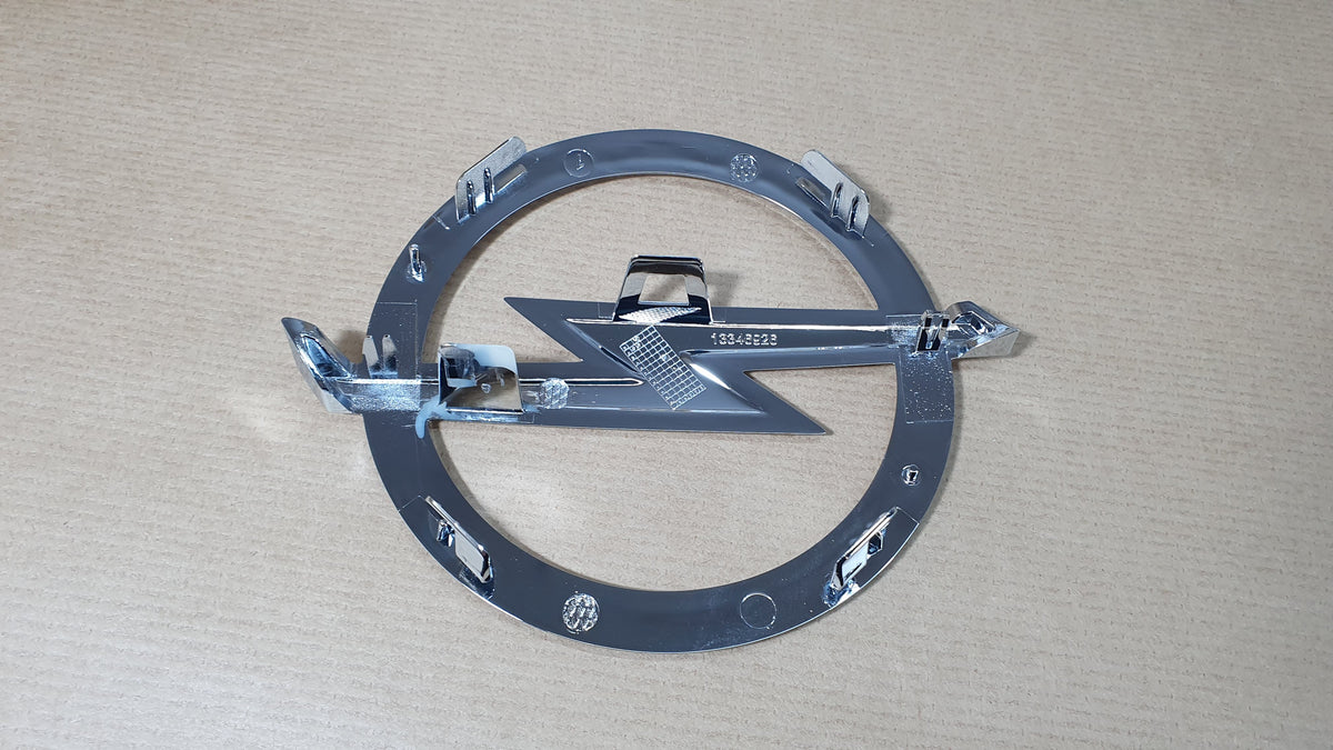 Emblème avant pour Opel Astra J — 13346926 — vue 1