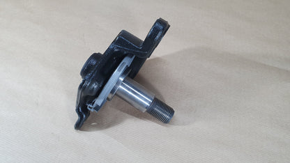 Porte-fusée de train arrière côté gauche pour Renault Kangoo II — 430431823R — vue 2