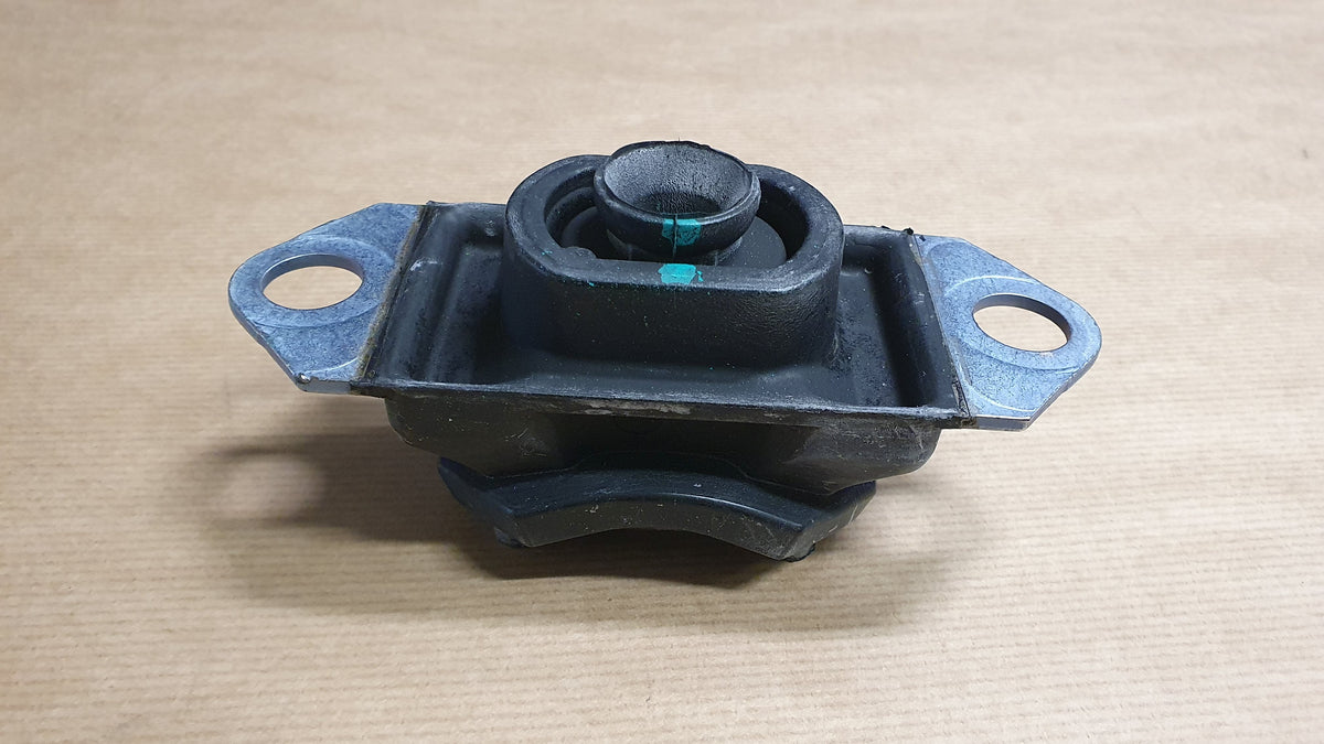 Support de boîte de vitesses côté gauche pour Renault Clio — 6001548160 — vue 2