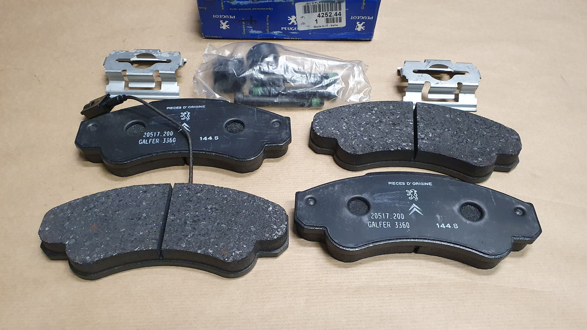 Plaquettes de frein pour Citroën Jumper 2.8 HDi — 4252.44 — vue 1