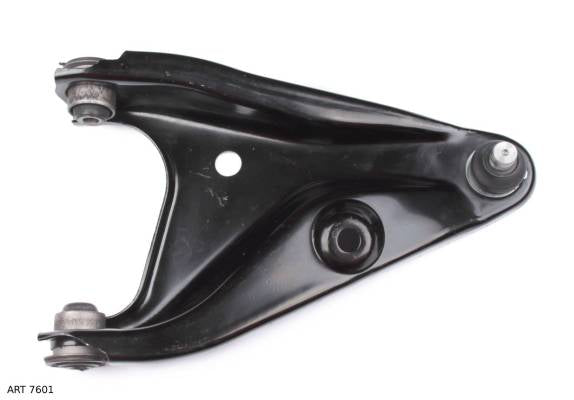 Triangle de suspension droit pour Dacia Logan 2004–2012 — ART 7601 — vue 1