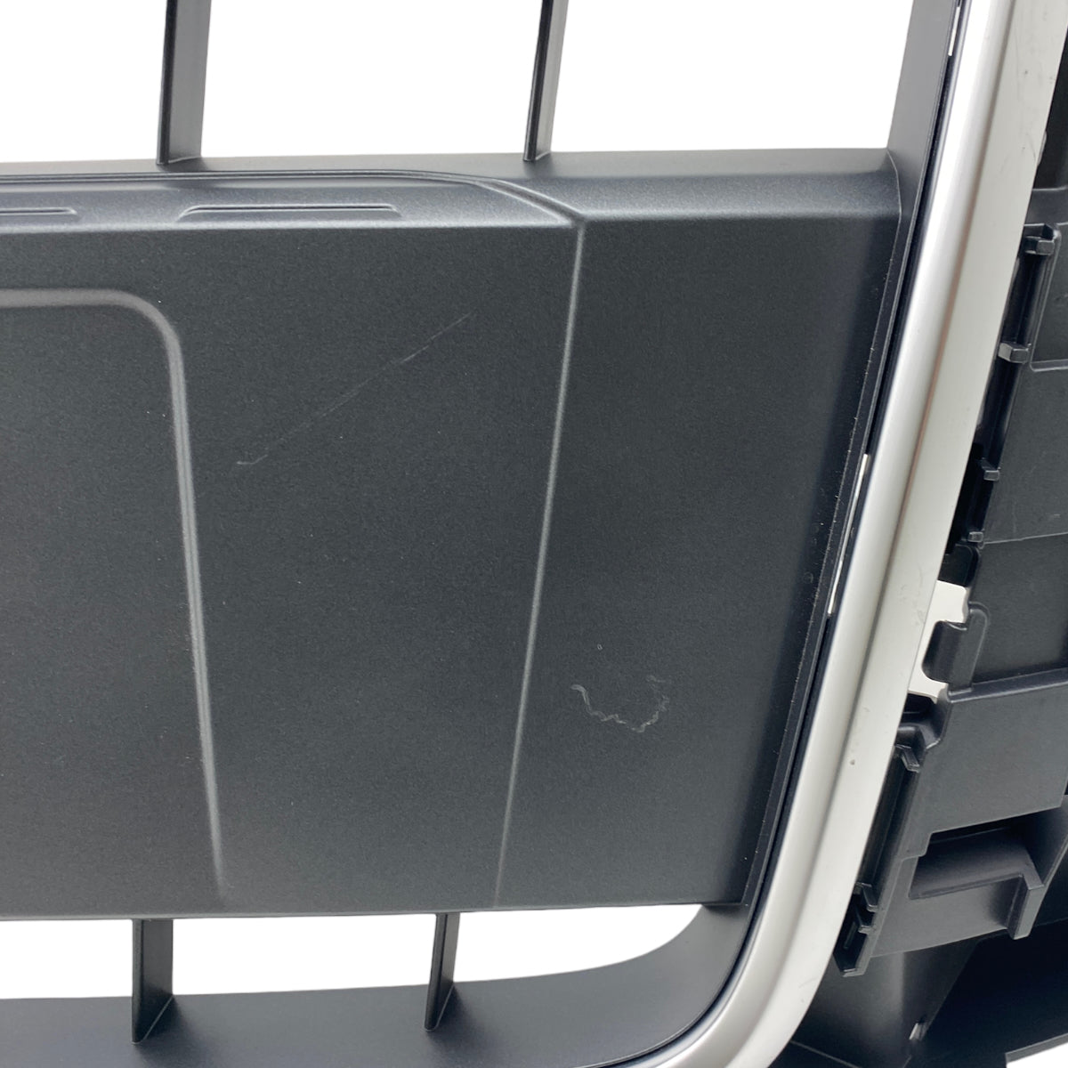 Pièce d'origine Calandre avant pour Audi Q3 8U restylé 8U0853653M