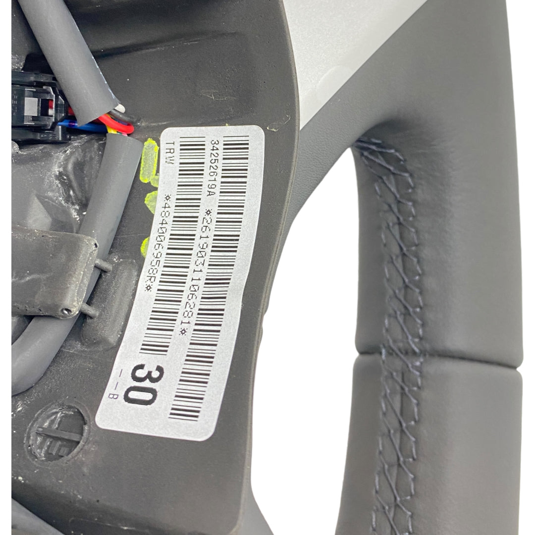 Pièce d'origine Volant cuir pour Renault Trafic III Opel Vivaro B 484006958R