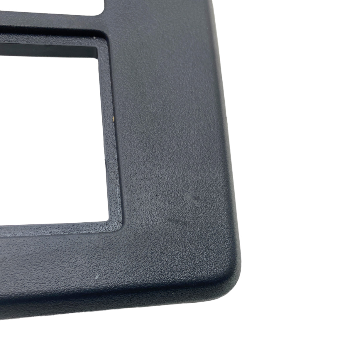 Pièce d'origine Cadre d'autoradio avec vide-poche pour Renault Master IV 682602550R