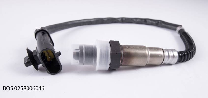 Sonde lambda Bosch pour Renault 1.2 à 2.0 — 4 fils, connecteur, câble 480 mm — BOS 0258006046 — vue 1