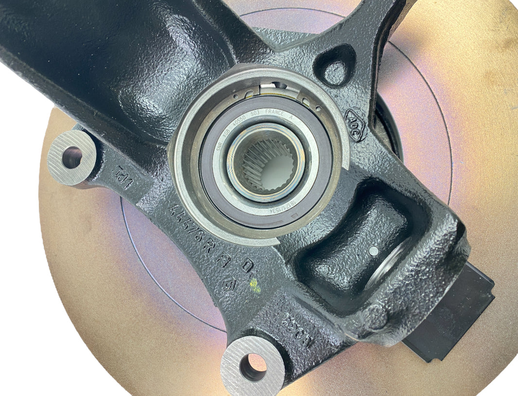 Pièce d'origine Fusée d'essieu avec disque de frein avant droite pour Renault Clio IV RS 1.6 TCe 400144476R