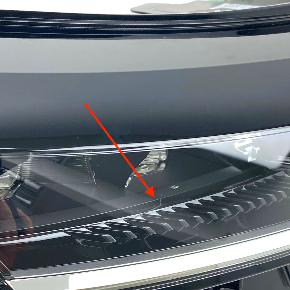Pièce d'origine Phare avant droit pour Renault Megane EV E-Tech 260103279R