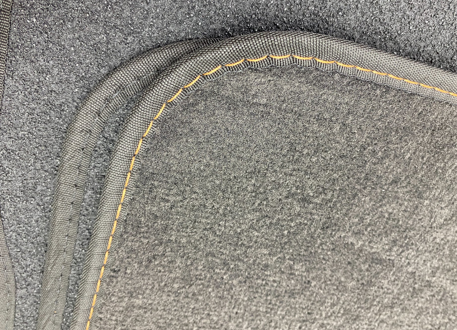Pièce d'origine Jeu de tapis de sol en velours pour Dacia Dokker 8201677586