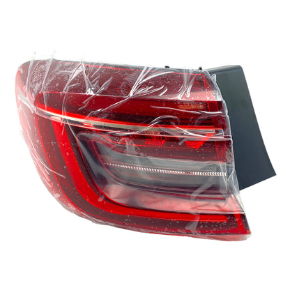 Pièce d'origine Feu arrière gauche pour Renault Clio V 265551550R