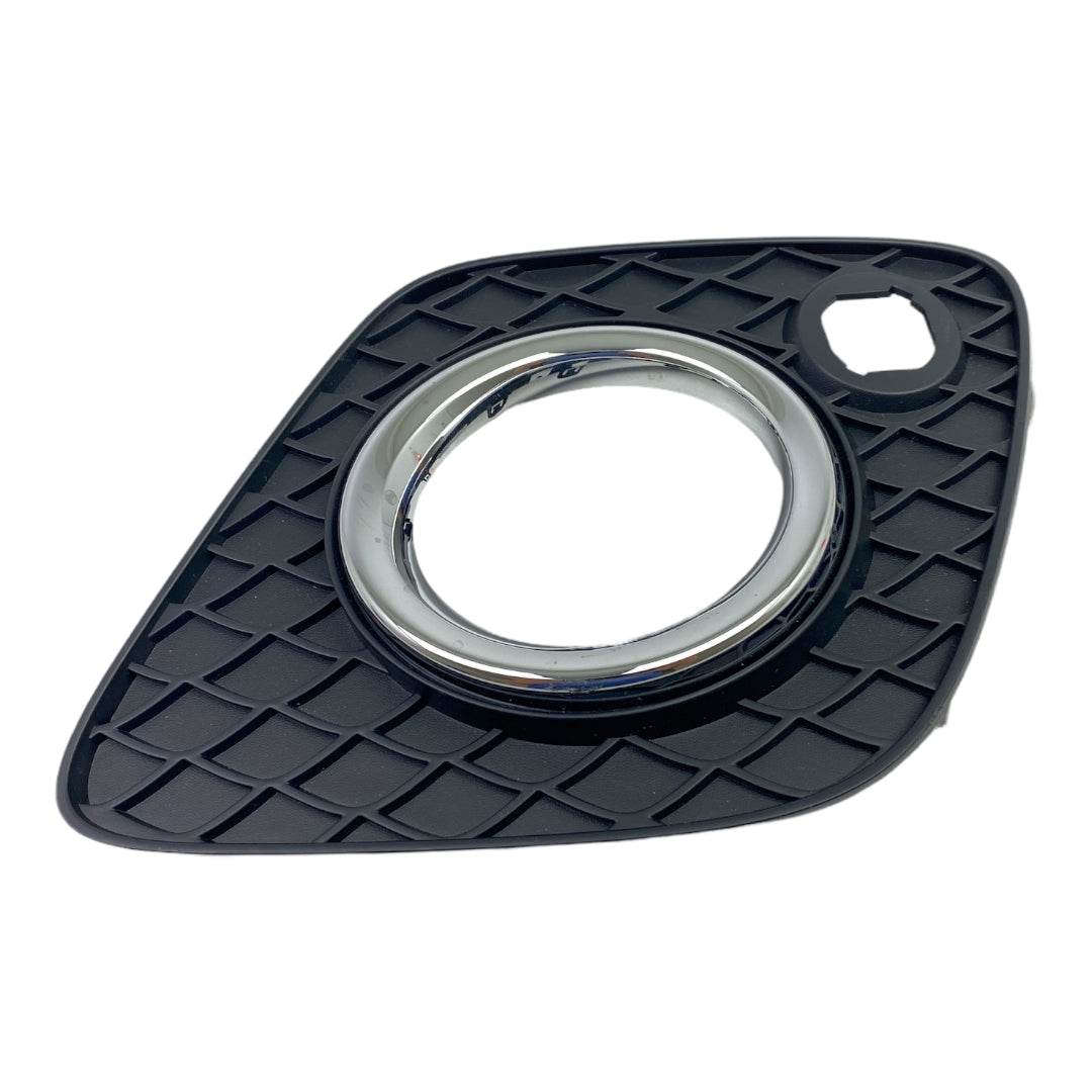 Pièce d'origine Grille de pare-chocs droite pour Mercedes X470 622565XA0A