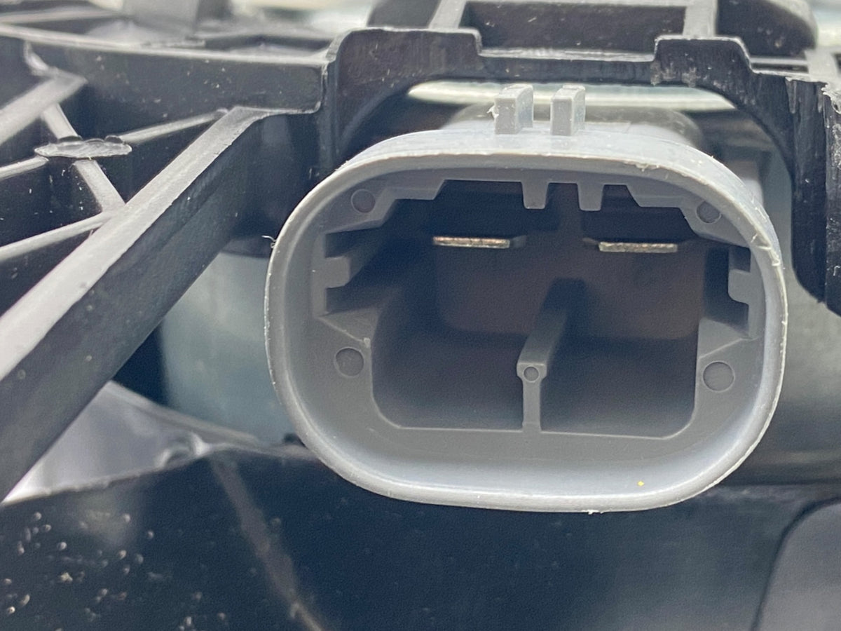 Pièce d'origine Ventilateurs de refroidissement pour Renault Trafic III Opel Vivaro B Fiat Talento 1.6 dCi 214816680R
