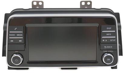 Autoradio CD pour Nissan Micra K14 — vue 1