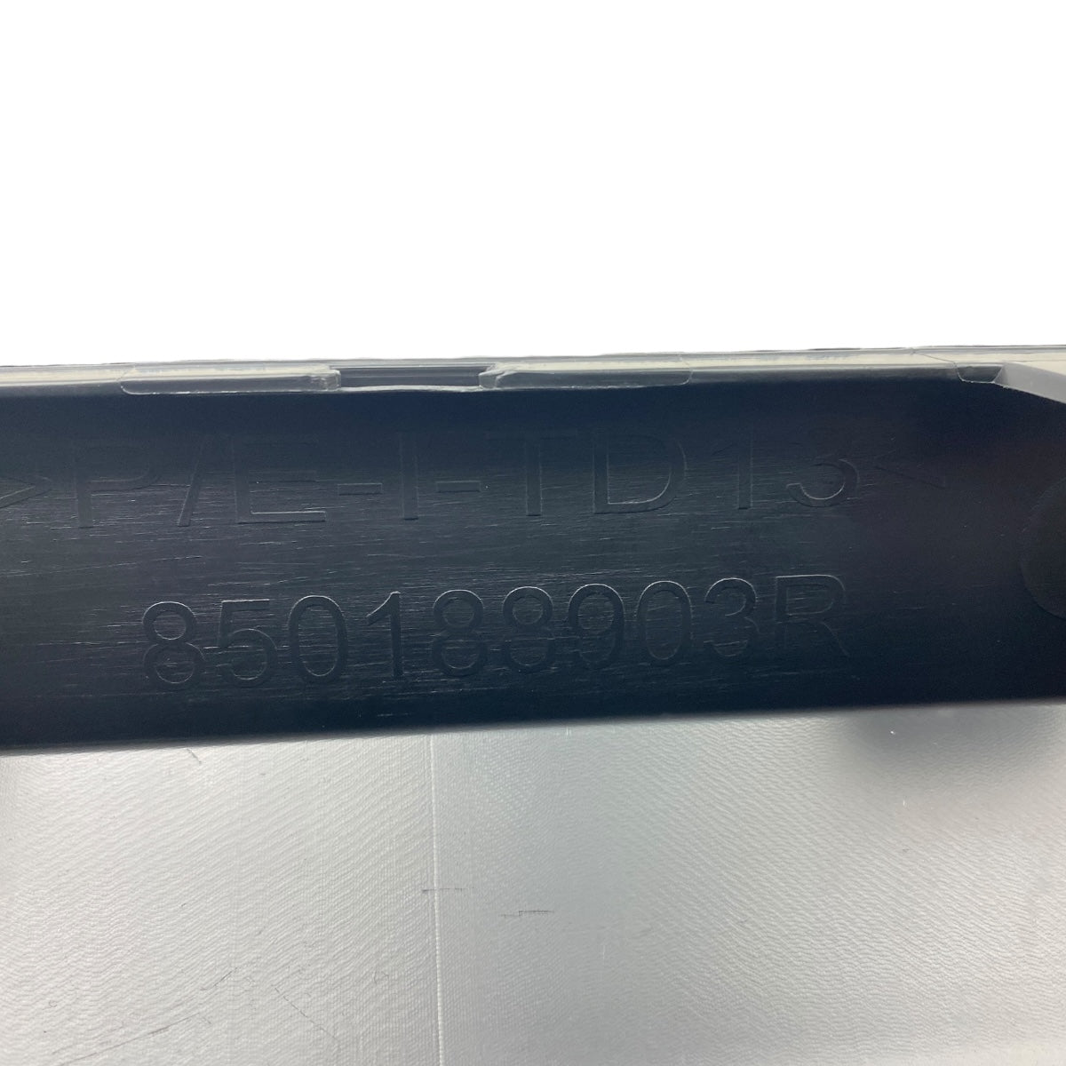 Pièce d'origine spoiler diffuseur de pare-chocs arrière pour Renault Talisman Break 850188903R.