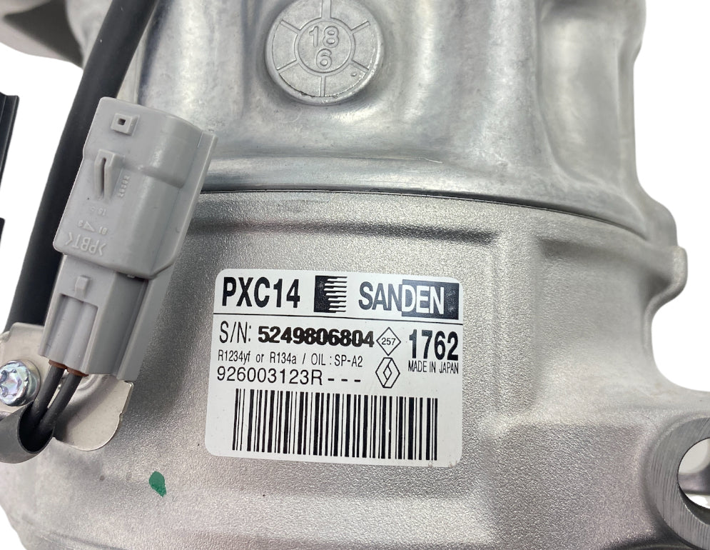 Pièce d'origine Compresseur de climatisation pour Renault Megane IV Scenic IV 926003123R