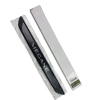 Pièce d'origine Seuils de porte éclairés pour Renault Megane IV 7711785927