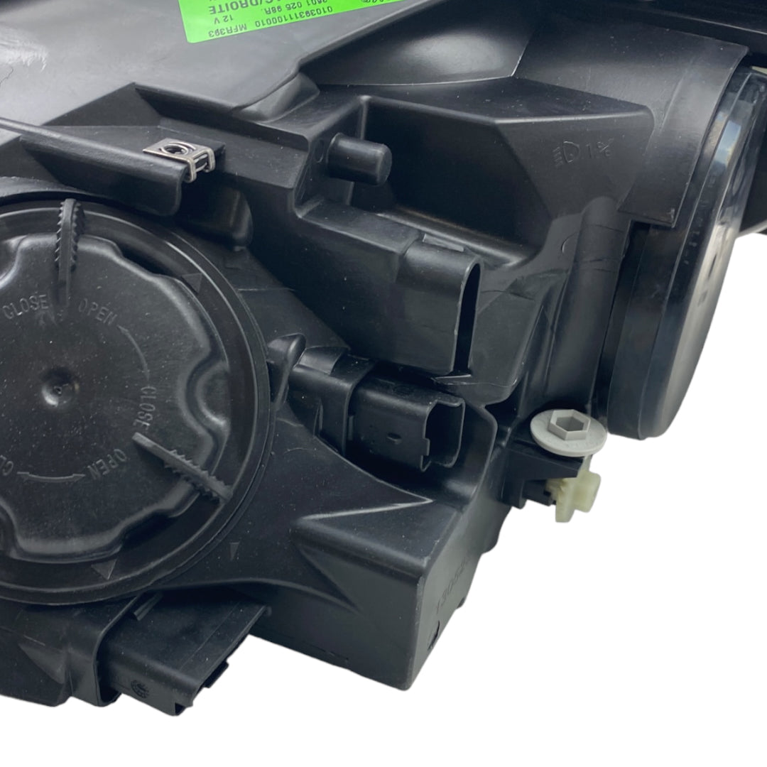 Pièce d'origine Phare avant droit pour Renault Fluence 260102598R